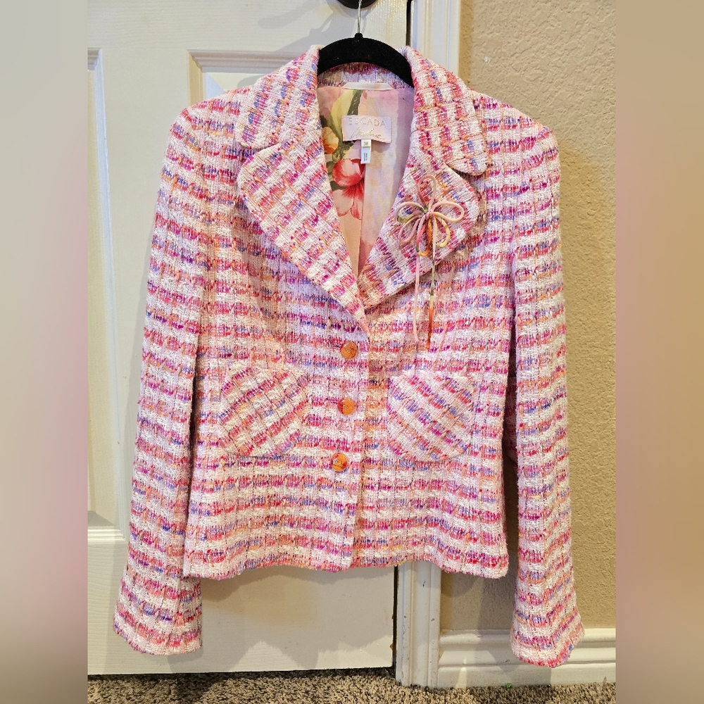 Escada Pink Tweed Blazer Jacket With Flower Size 38